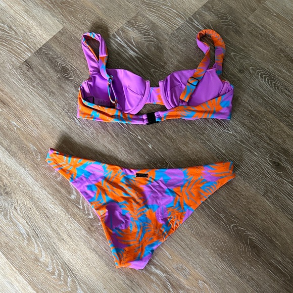 Vibrant Bikini Set in Orange and Purple - Picture 2 of 7